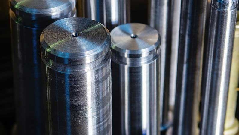 What is the difference between anodizing and electroplating? - CHAL