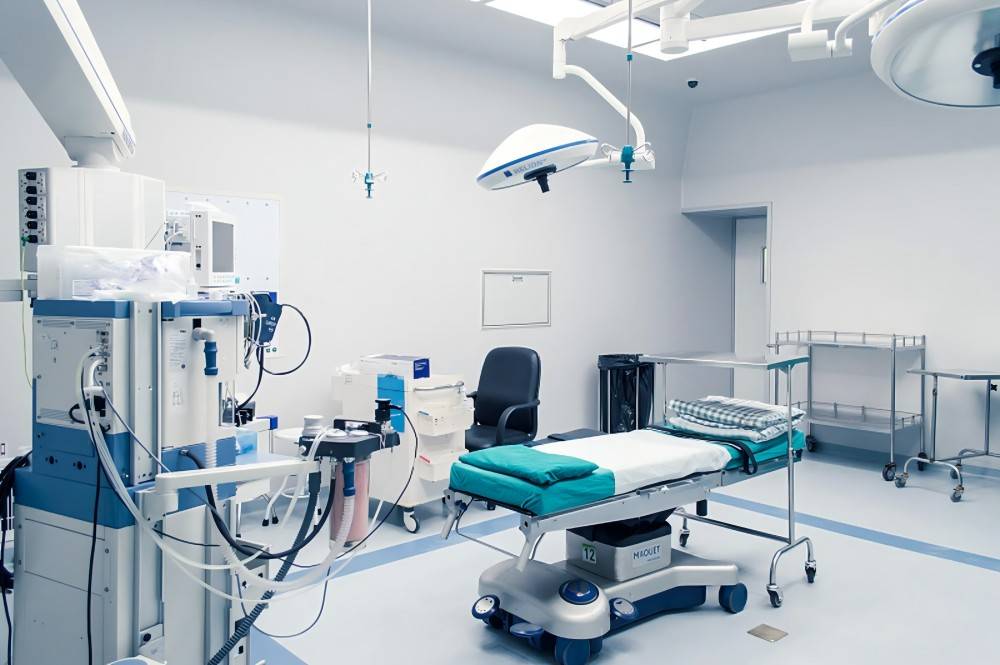 Aluminum products in surgery room